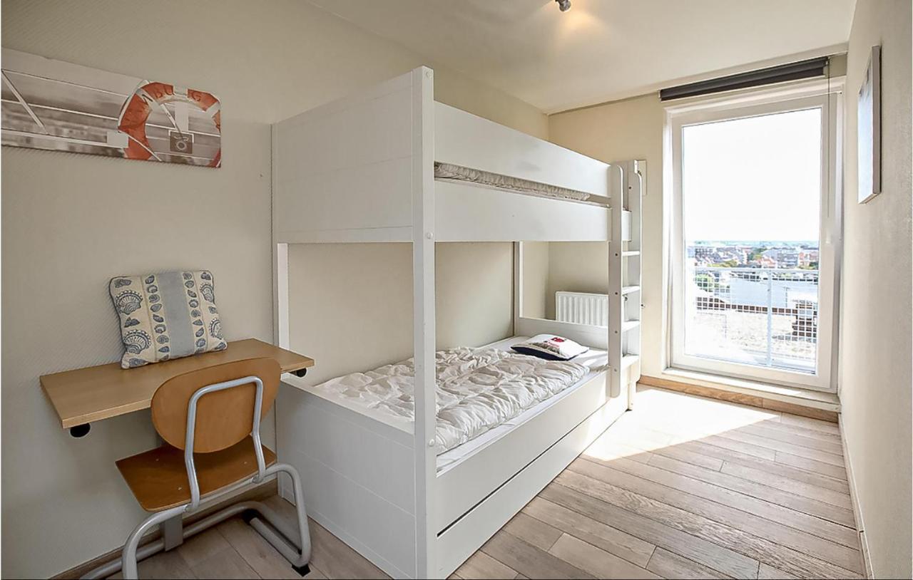 Amazing Apartment In Oostende With House Sea View Exterior foto